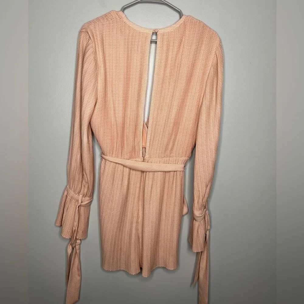 C/Meo Collective Unstoppable Romper - Picture 7 of 7